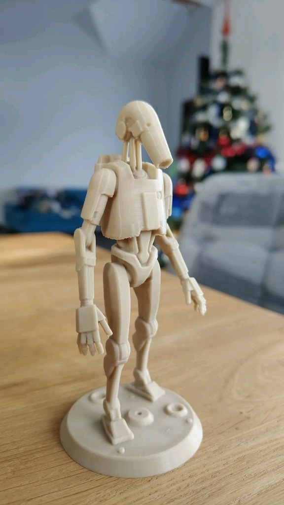 3D Baskı Savaş Droidi Figürü 13 cm – Bilim Kurgu Koleksiyon Dekoru | - 3