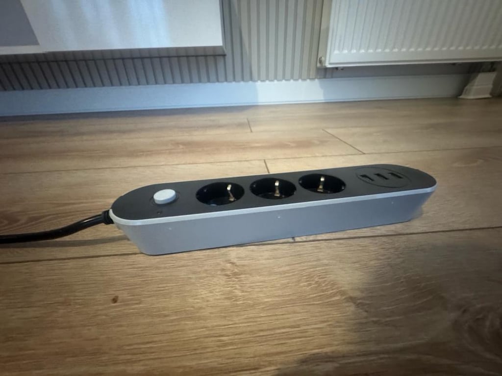Akıllı USB Girişli 3’lü Priz / Sıfır Ayarında Çok Temiz - 7