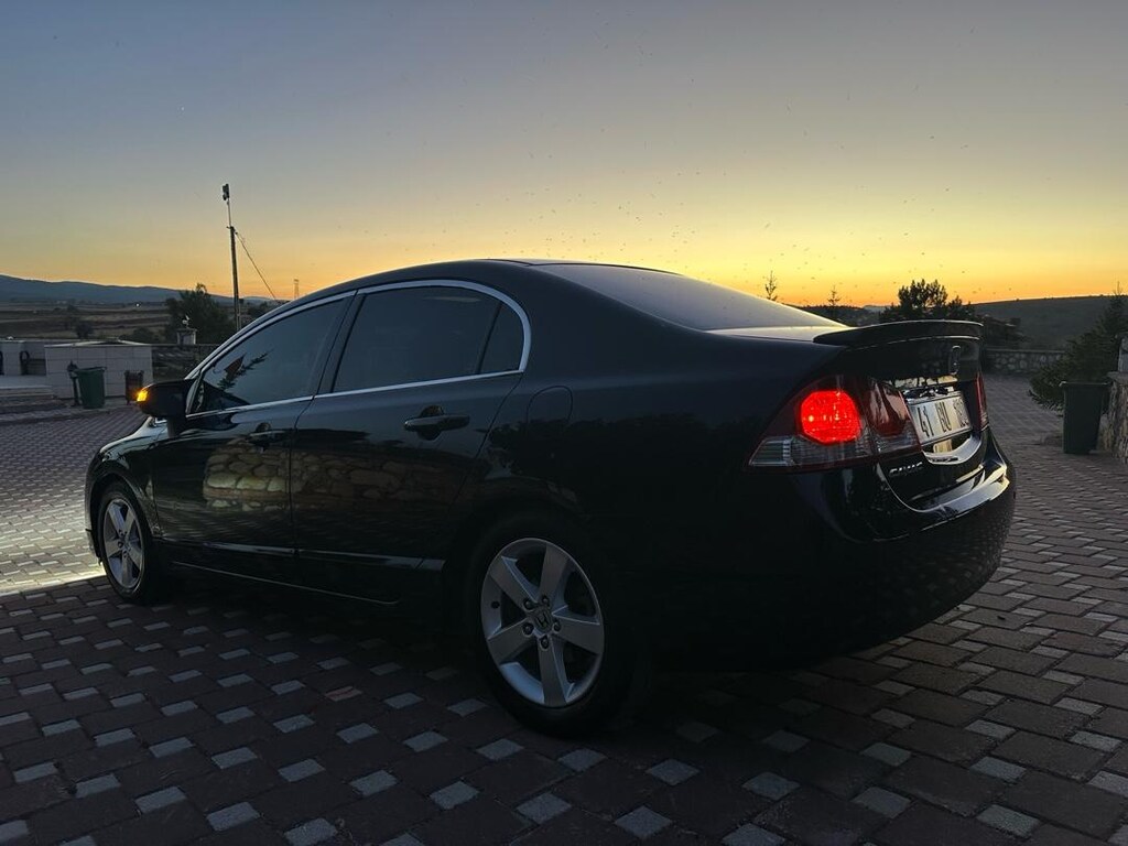 SIFIR TADINDA BAKIMLARI YETKİLİ VE ÖZEL HONDA SERVİS BAKIMLI - 9