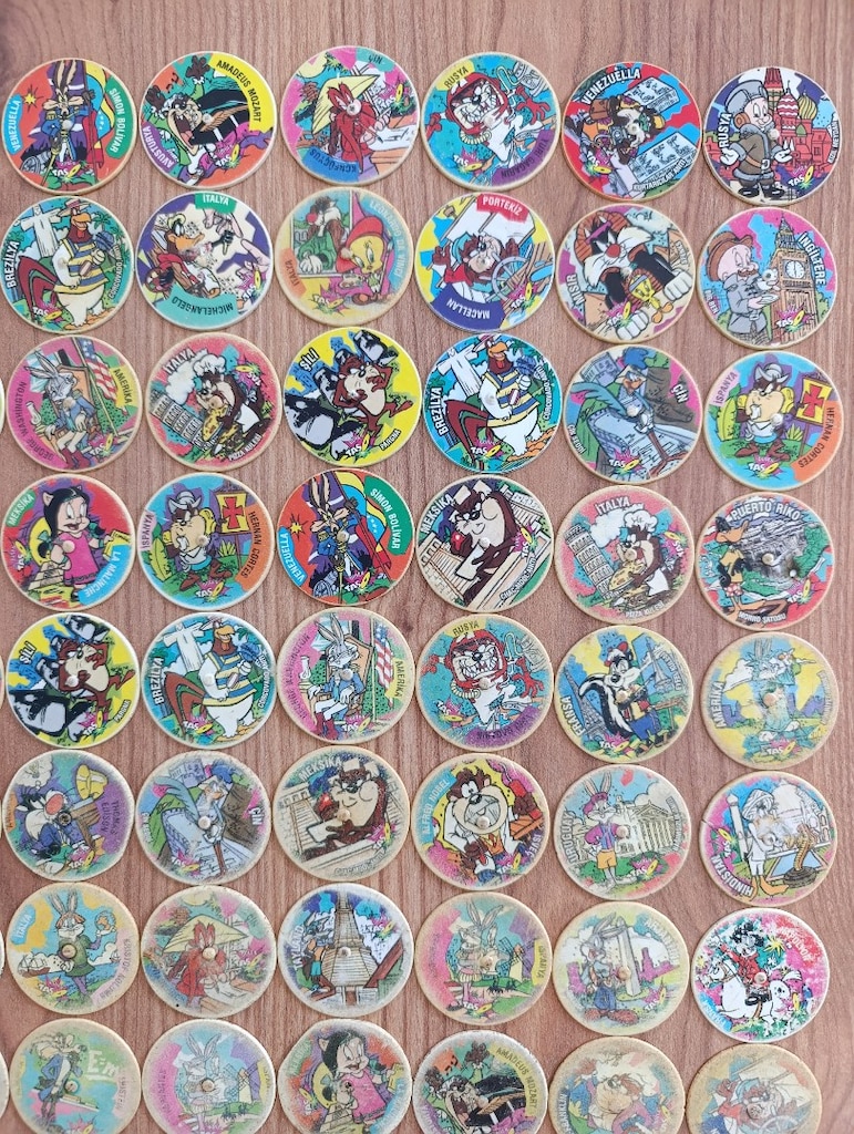 Looney Tunes Dönen Taso - 3