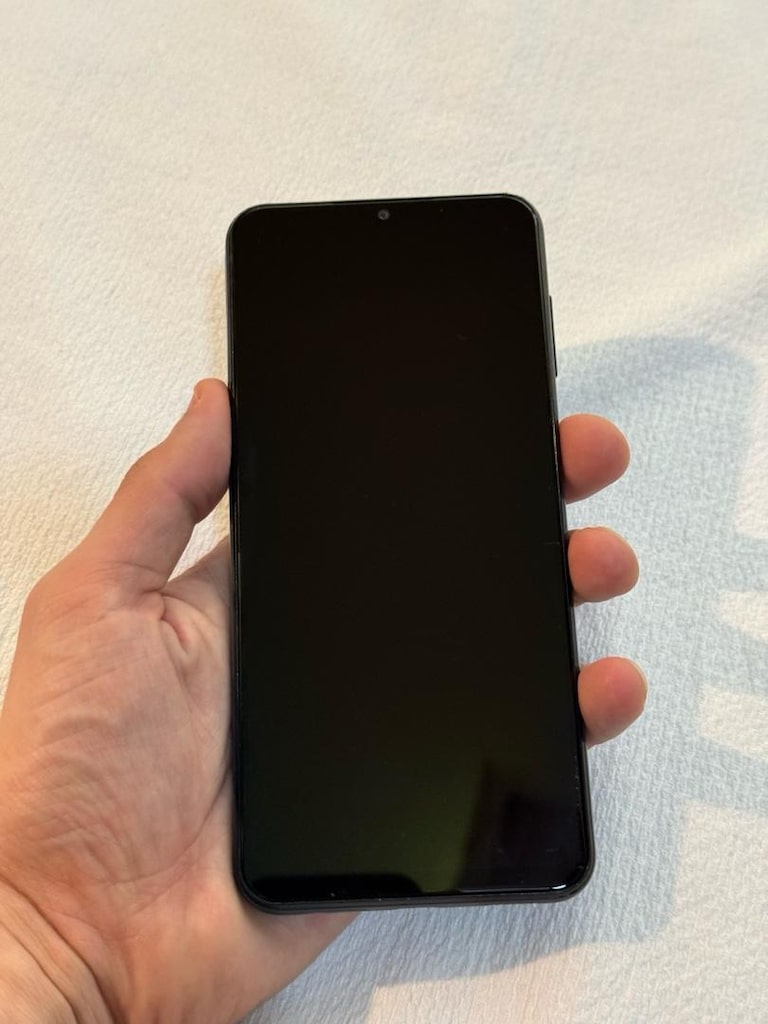 SAMSUNG A13 128 GB - 4