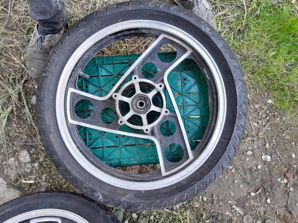 yamaha xj 600 on arka cant - 2