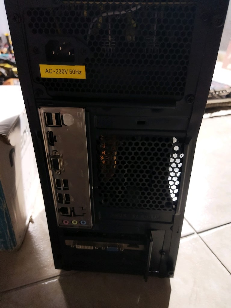kasa 8 rem işlemci,i 5,,4 GB ekran kartı,disk,500 GB sağlam sorunsuz ç - 3