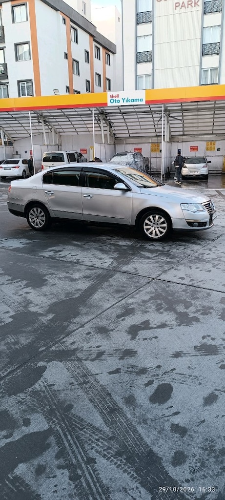 2011 model Volkswagen Passat 1.4 TSi - 7