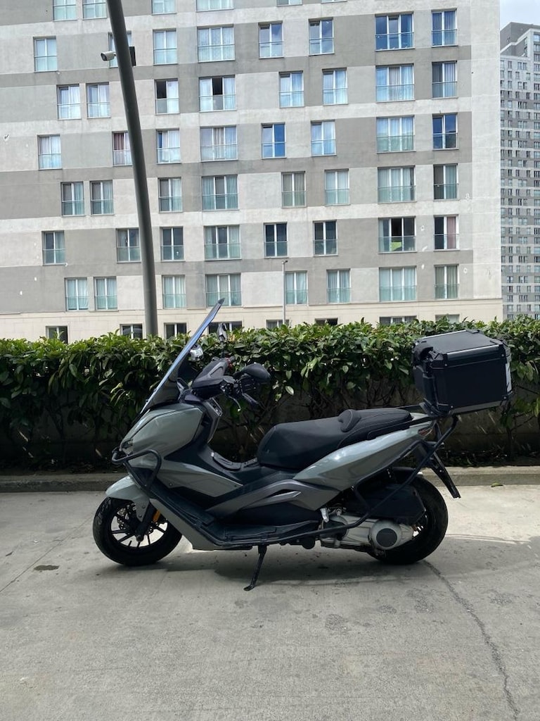 250 cc VESPA BLOKLU RKS VİESTE ACİL SATILIK 13.900 km - 5