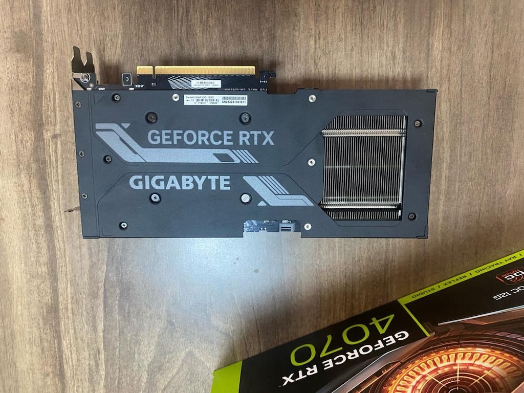 GIGABYTE GeForce RTX 4070 WINDFORCE OC 12GB GDDR6X 192Bit DLSS 3 Ekran - 4