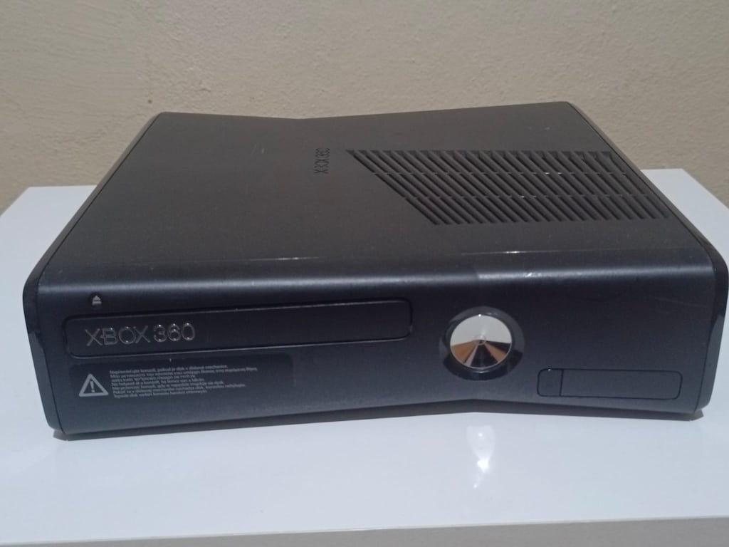 Temiz Xbox 360 Slim - 2