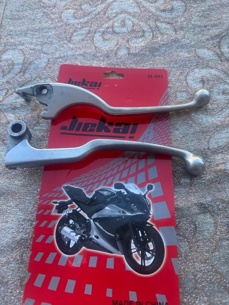 YAMAHA R-25 ORJİNAL MANET TAKIMI SETİ 2 Lİ. TERTEMİZ HASARSIZ. - 3