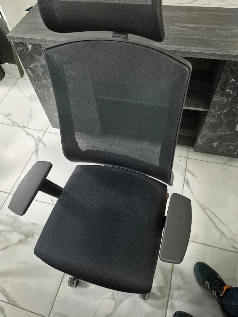 Sıfır Ayarında Modern Ofis Takımı - 7