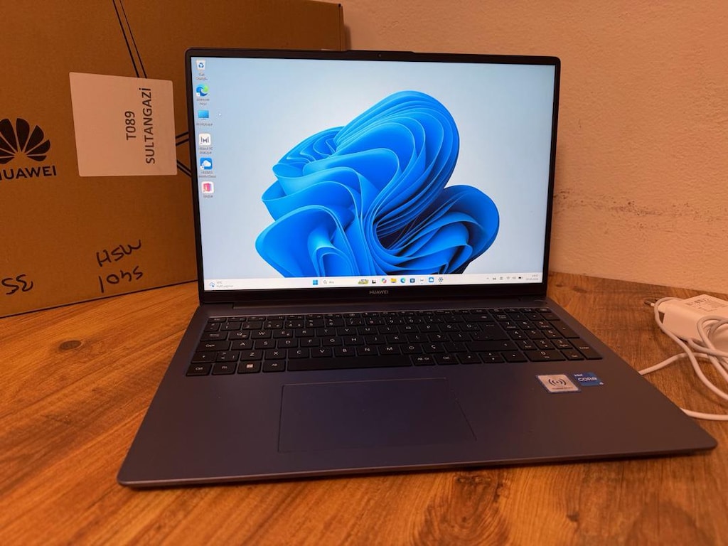 TERTEMİZ HUAWEİ MATEBOOK D16 MCLF-X - 5
