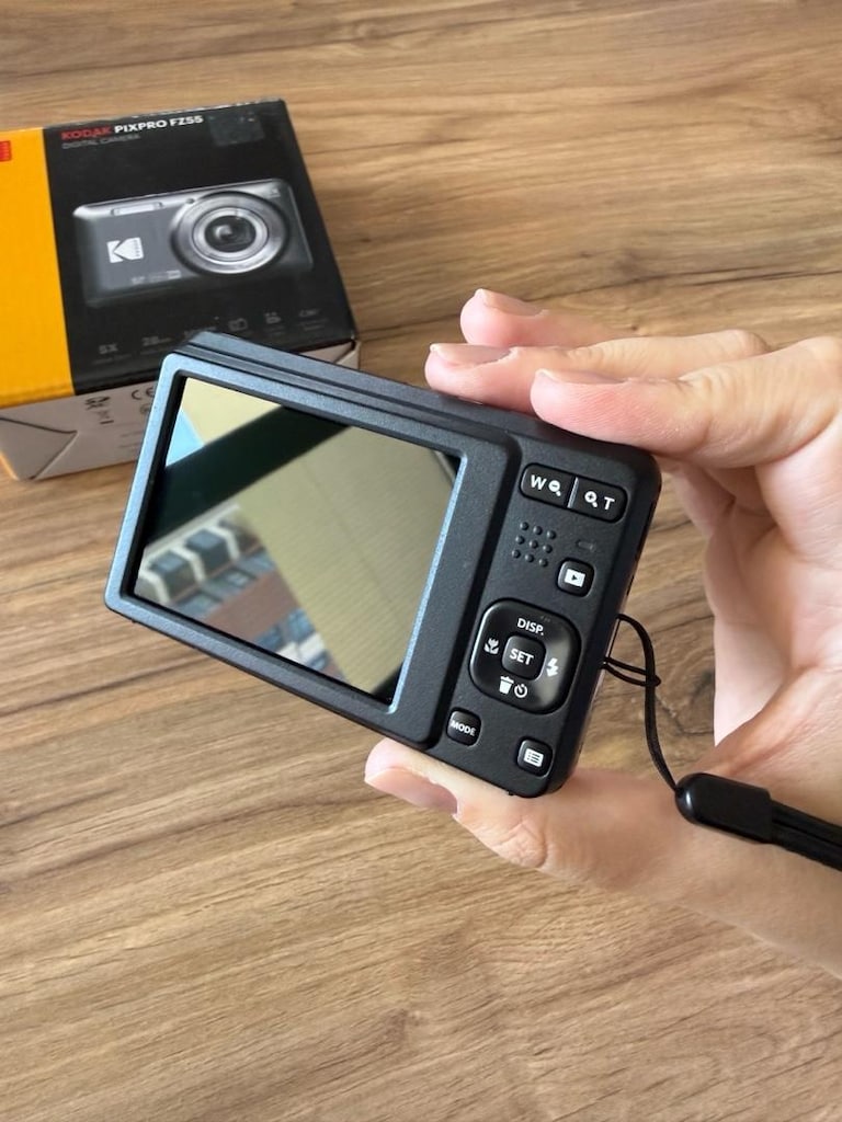 Kodak Pixpro FZ55 Dijital Fotoğraf Makinesi - 2