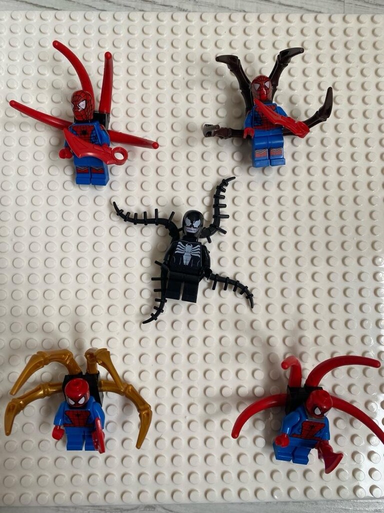 Lego Spiderman ve Venom Figürleri - 4