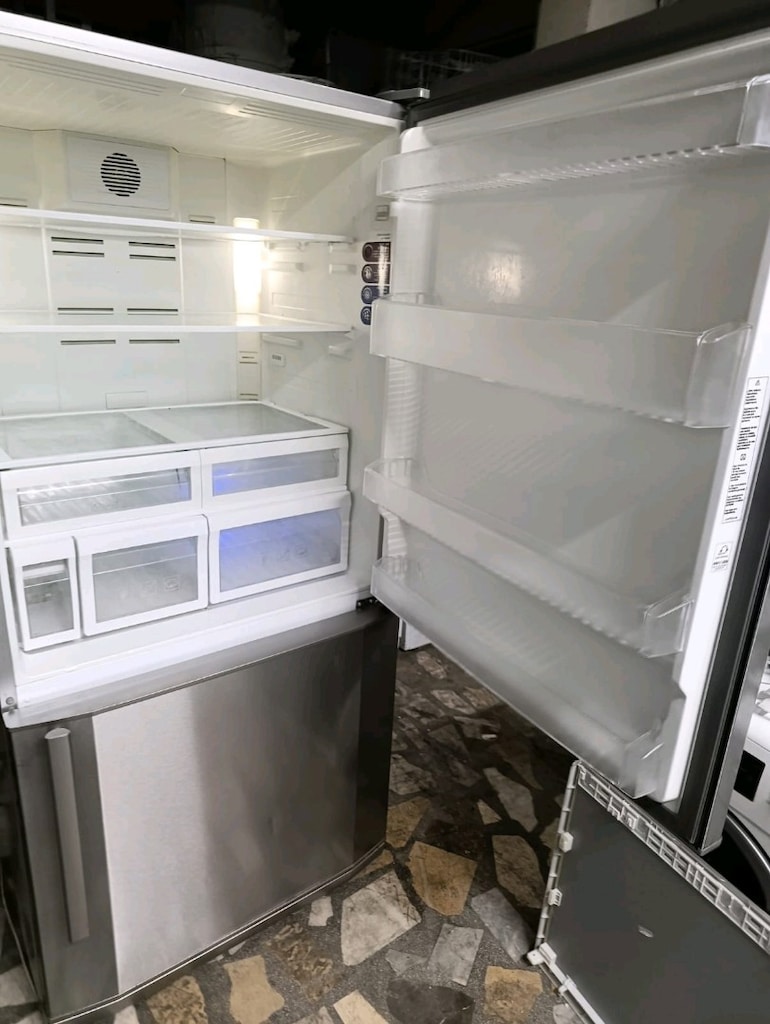 Arçelik Buzdolabı 630 litre en 86 - 3