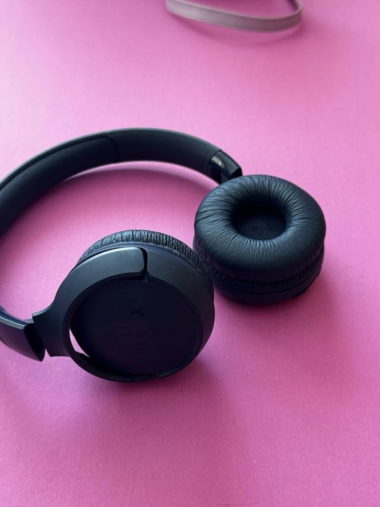 JBL 520BT KULAK ÜSTÜ KULAKLIK - 6