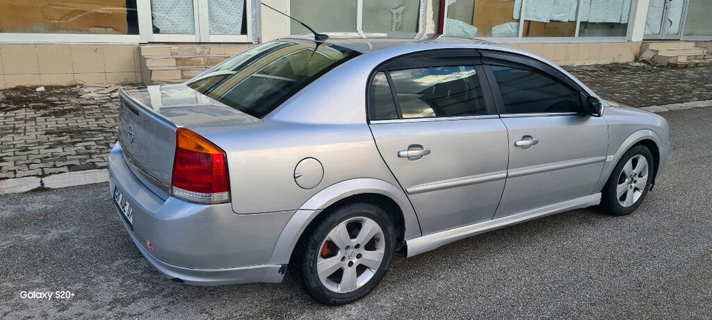 Opel Vectra c 1.6 16 - 12