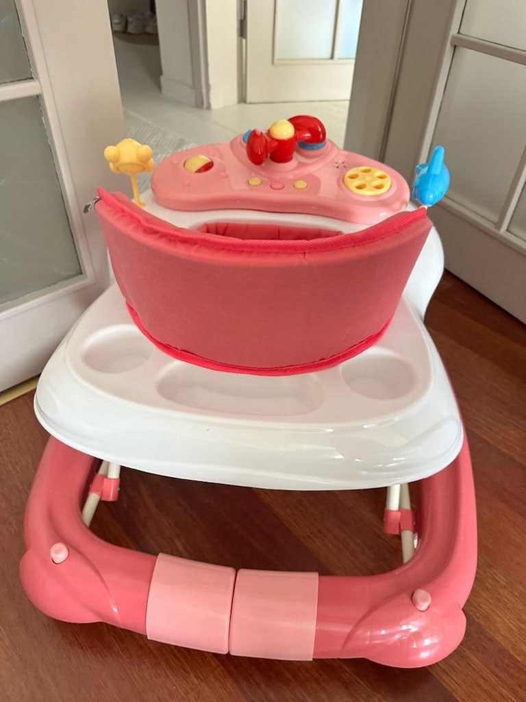 Prego bebek yürüteç
