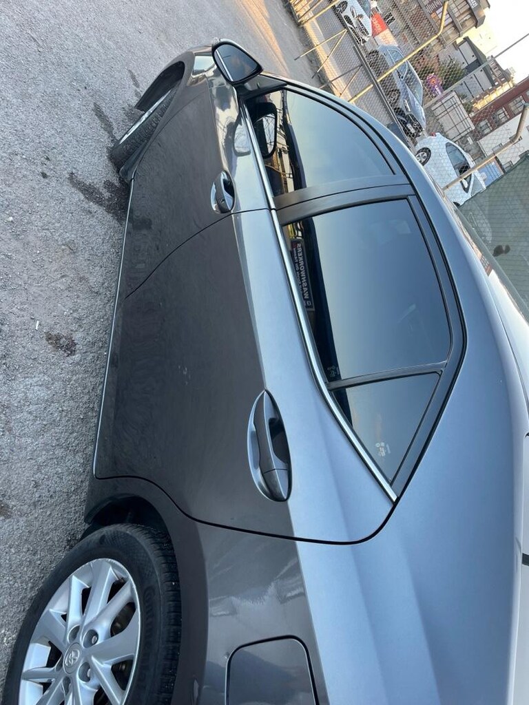 TOYOTA COROLLA 2015 - 9
