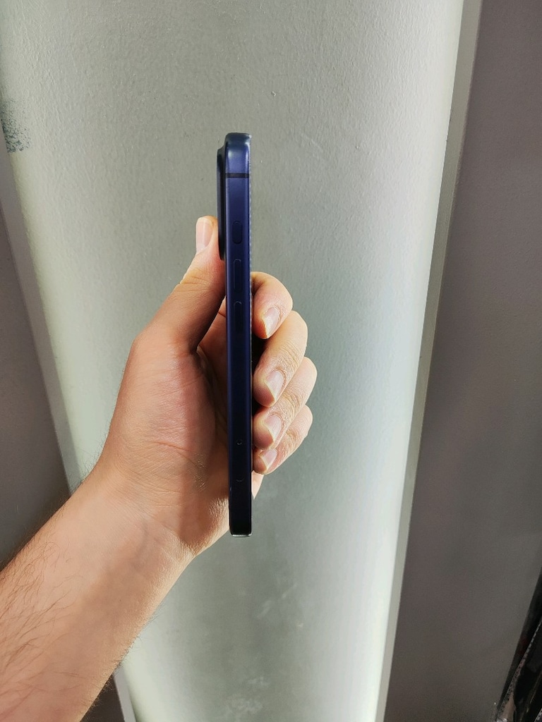 SORUNSUZ FULL ORİJİNAL İPHONE 17 PRO 256 GB PİL 92 - 4