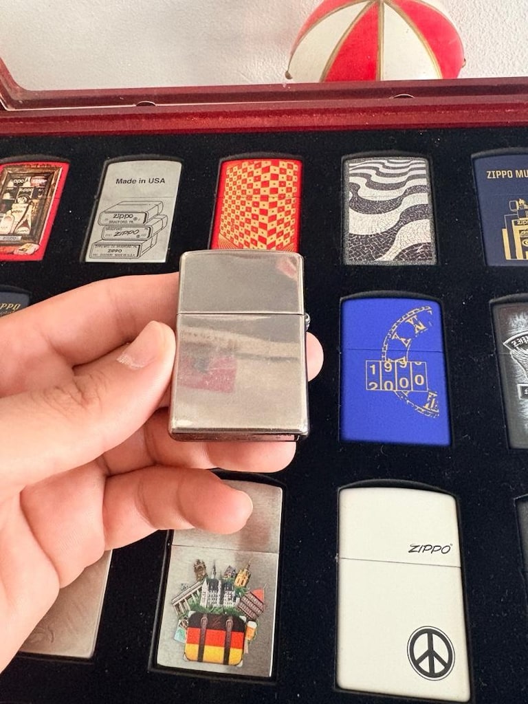 zippo kadın figürü çakmak - 3