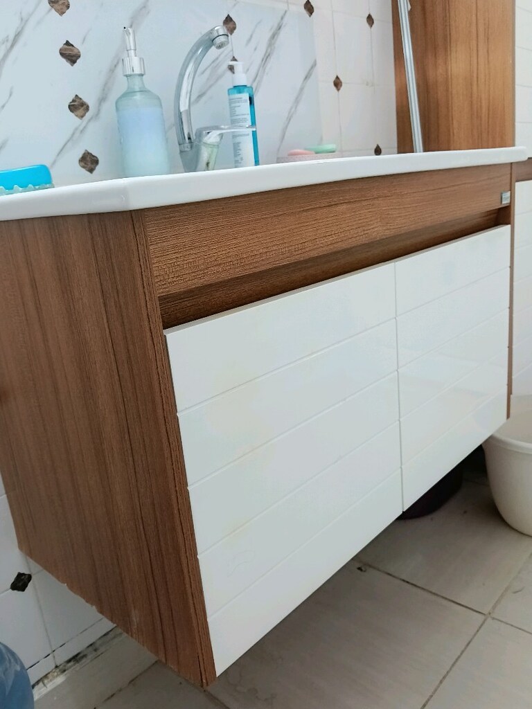 Koçtaş Banyo Dolap&Ayna&Lavabo. Seti - 7