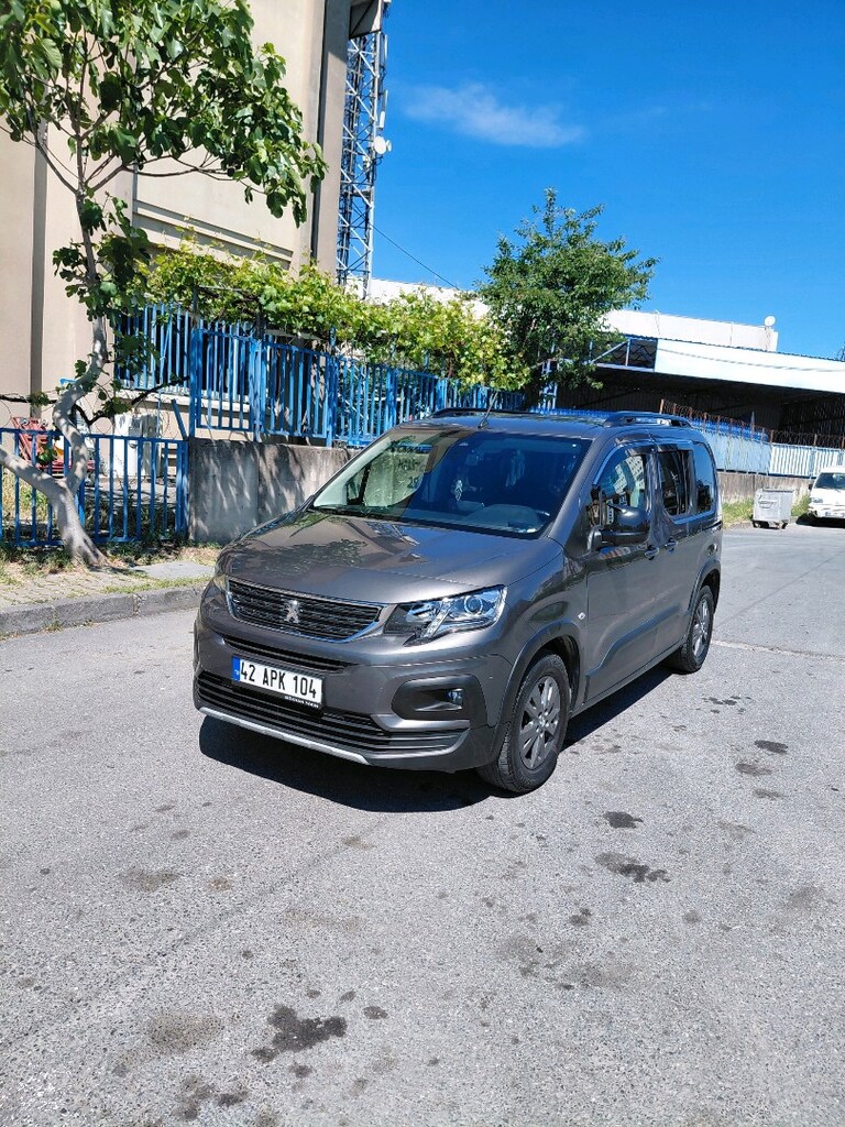 Peugeot RIFTER