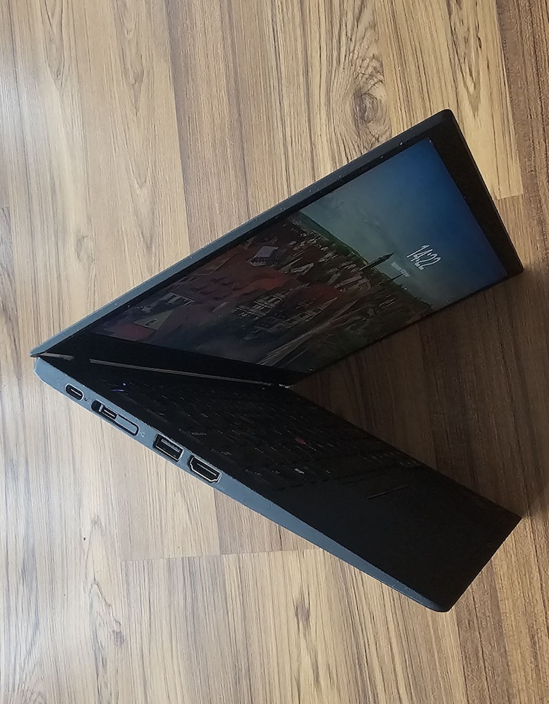 Lenovo X1 Carbon i7 8. Nesil 16GB RAM 256GB SSD Dokunmatik - 7