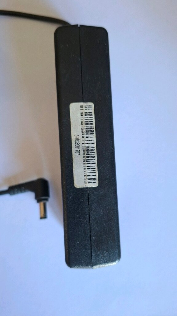 Orjinal Toshiba 19v - 4.74a Notebook Adaptör - 2