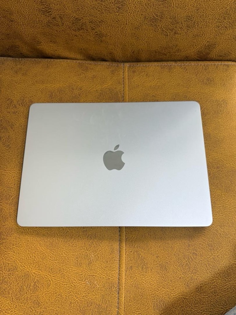 APPLE MACBOOK M4 İŞLEMCİ HATASIZ 16 AY GARANTİLİ 16GB RAM 256GB SSD - 12