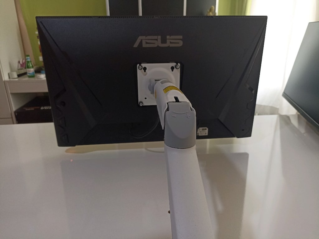 ASUS 27" TUF GAMING 1Ms 260Hz 2K IPS GAMING MONİTÖR - 2