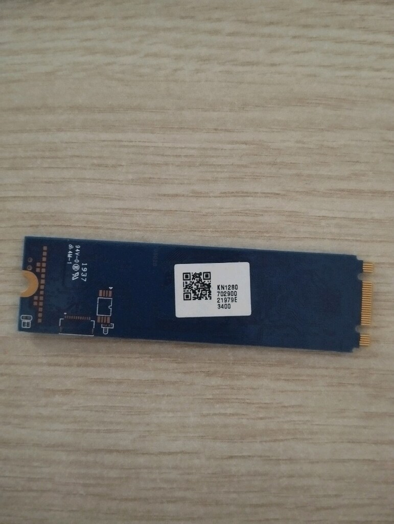 Kingston 128 GB NMVe SSD - 2