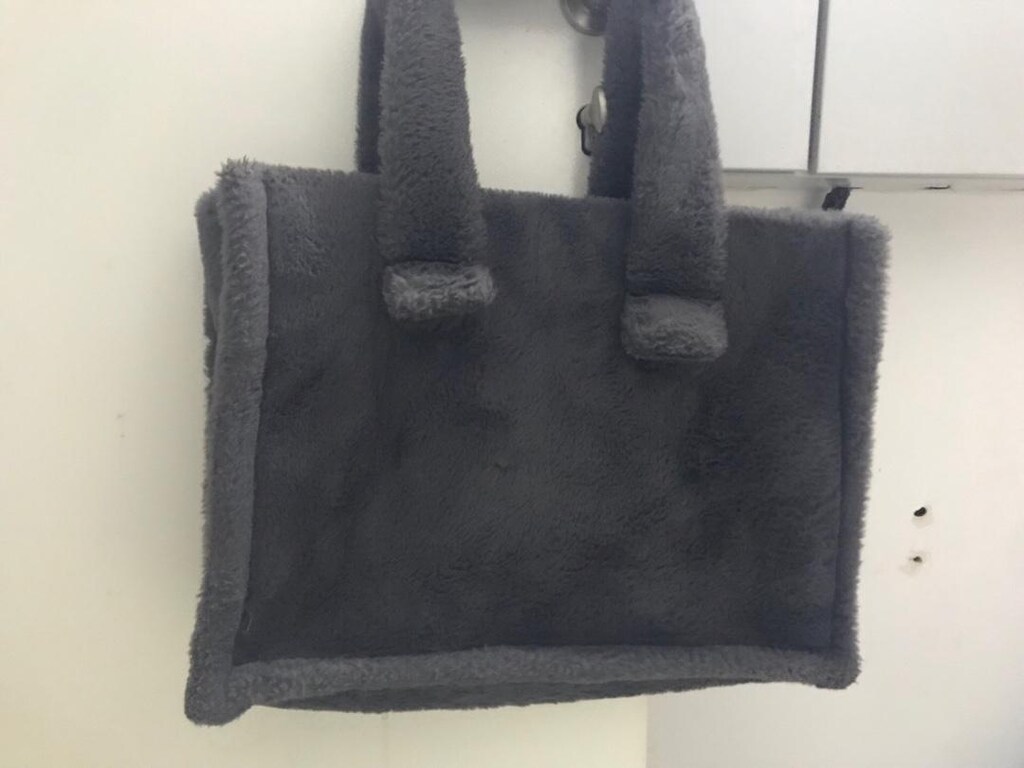 Peluş çanta tarzı bir şık - 3