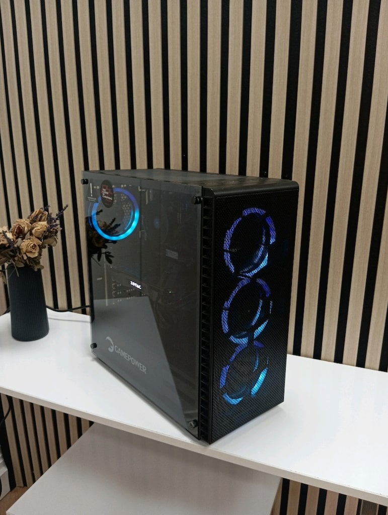Ryzen 5 3600 | 1070 Ti 8GB | 16GB RAM | 500GB M2 | 27" 180Hz Monitör - 3