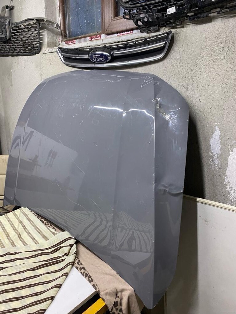 Volkswagen Golf 8 ön kaput - 2