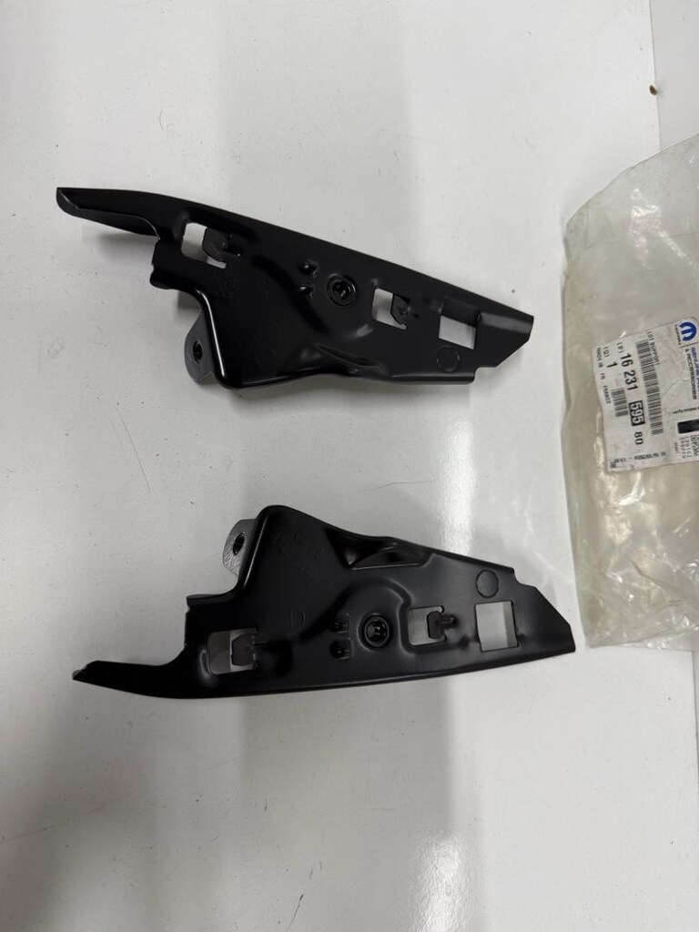 Peugeot 308 T9 ön tampon braketi sıfır orjinal 1623159580 - 2