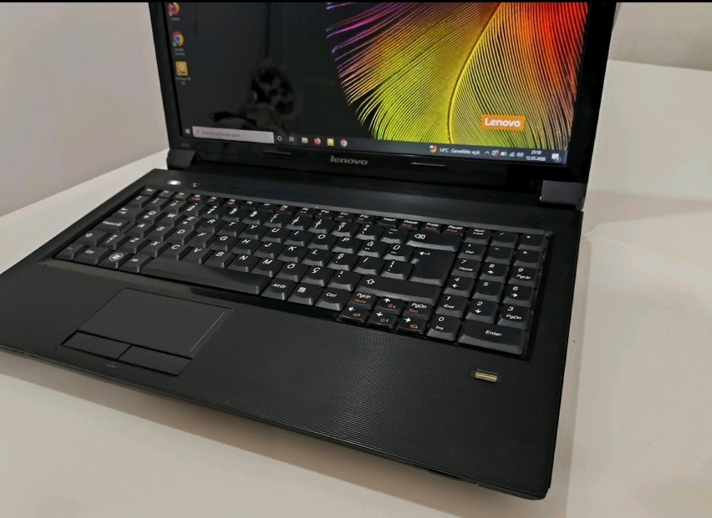 intel core i3 işlemcili Lenovo SSD li laptop - 3