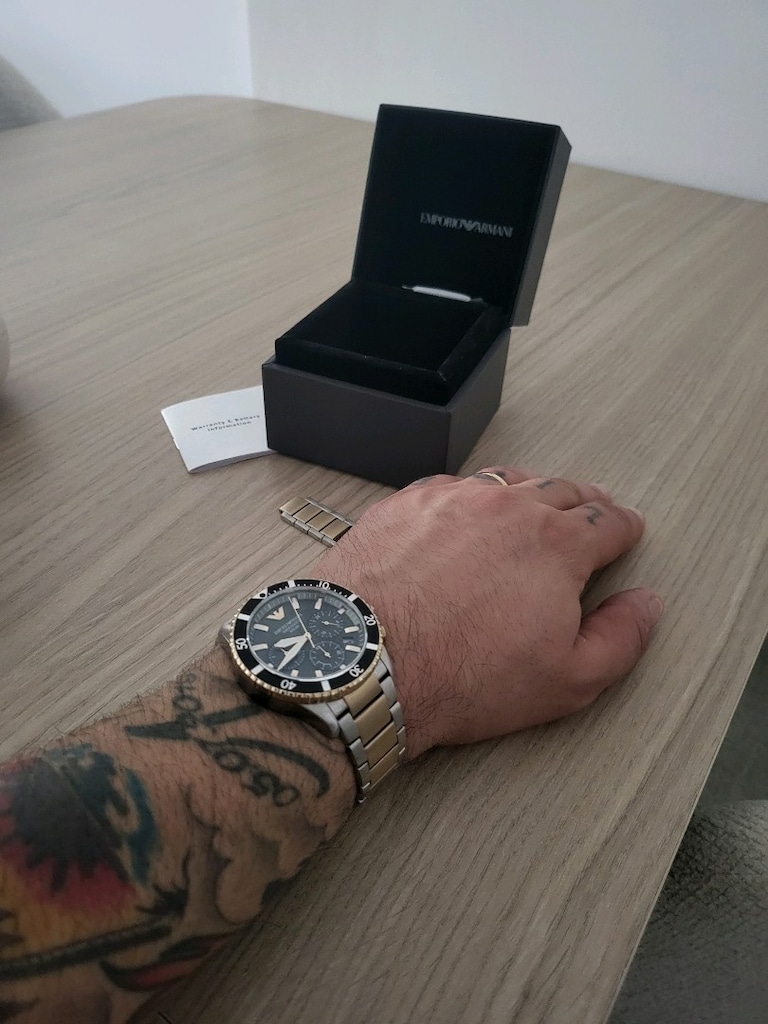 Emporio Armani AR11695 Solar Erkek Saat – Full Set – Çok Temiz — görsel 4/7