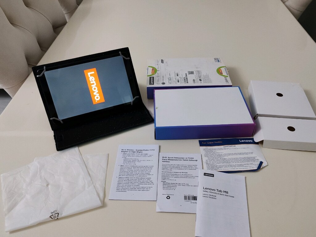 Lenovo Tab M8 HD Mediatek 32 GB 20,3 cm (8") 2 GB Wi-Fi 5 (802.11ac) G - 7