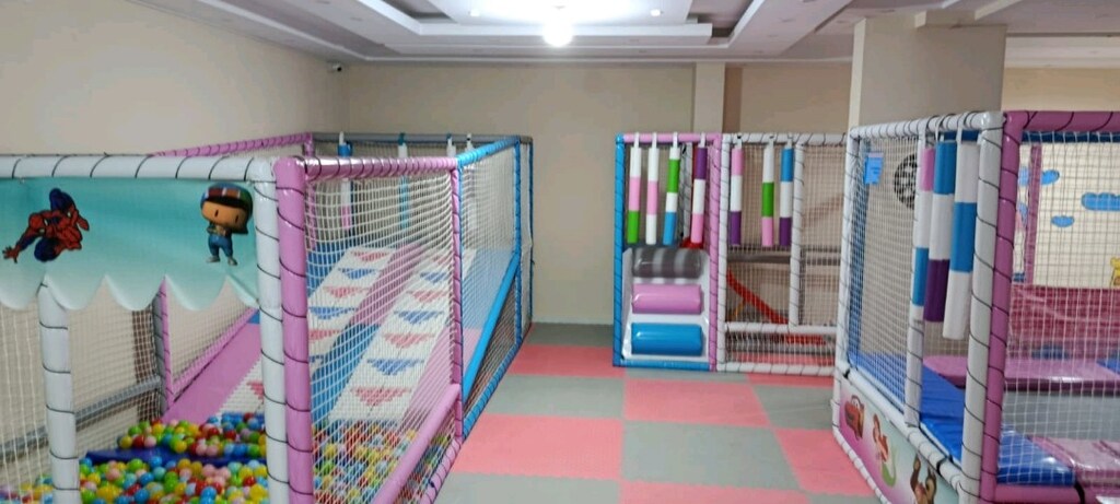TOP HAVUZU TRAMBOLİN ROLLER KAYDIRAK SOFTPLAY ZİPLİNE PALMİYE - 3