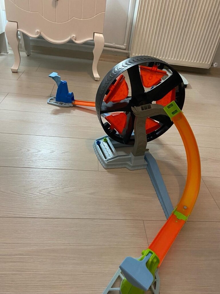 hot wheels oyuncak - 2