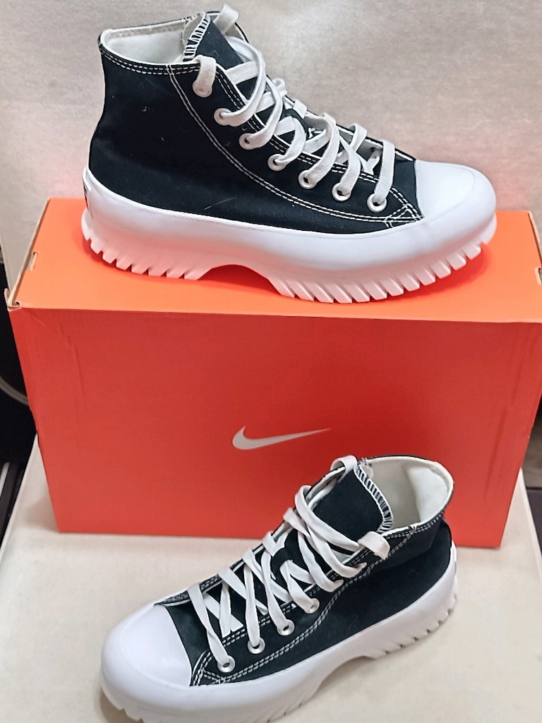 Converse chuck Taylor Orjinal sıfır üründür denemek için 1 kez giyilmi - 4