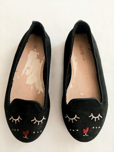 ZARA Kids işleme desenli siyah babet