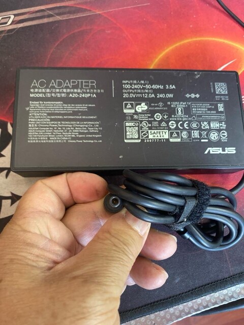 ASUS TUF Gaming Notebook 20.0V -12.0A 240.0Waat Orjinal Adaptör