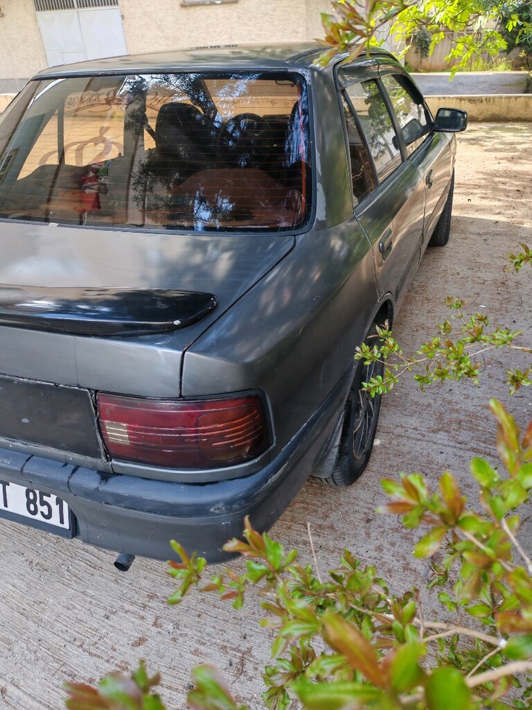 Mazda 323 - 2