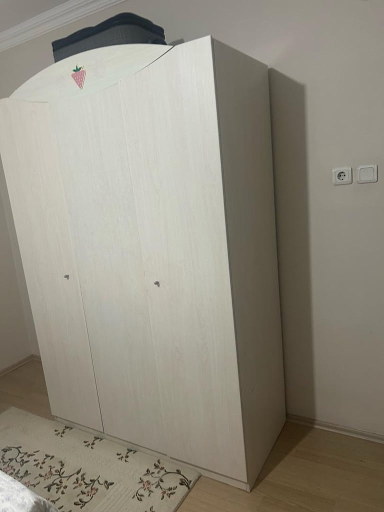 çift kişilik baza başlık ve 3 kapaklı gardırop - 3