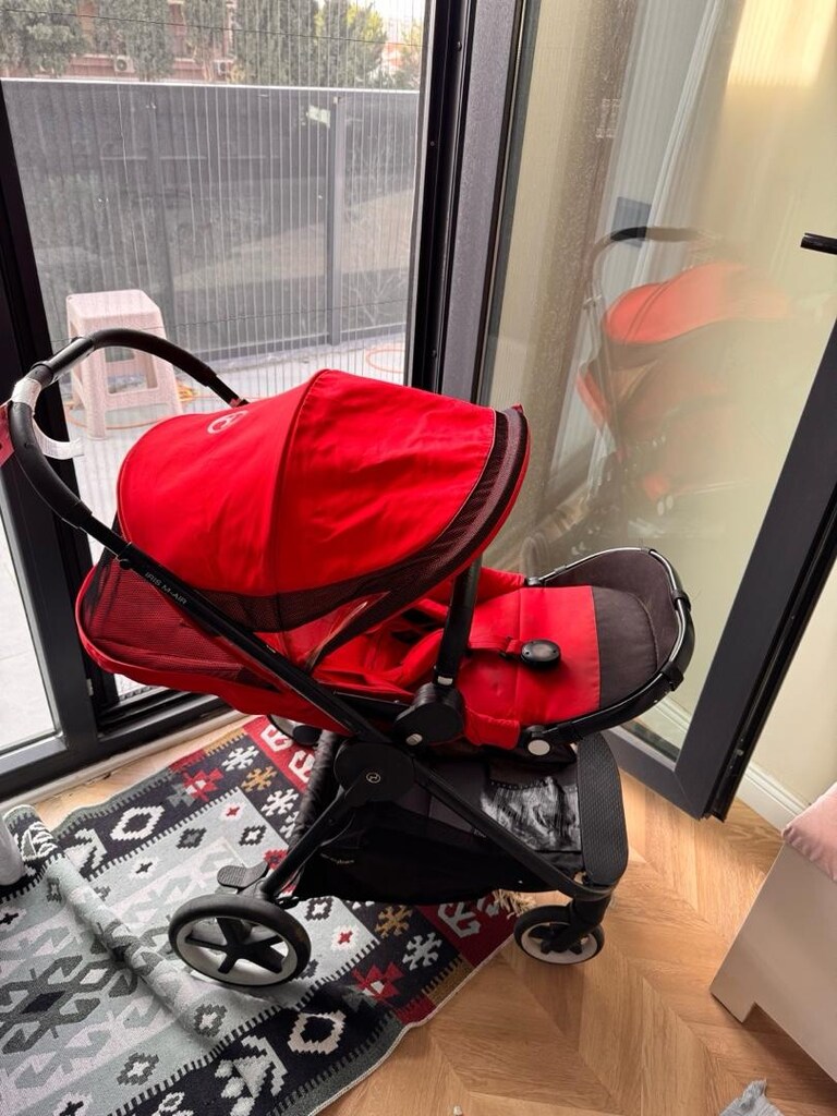 Cybex Iris M-air - 2