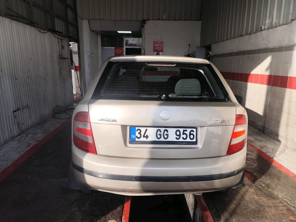 Skoda Fabia - 14