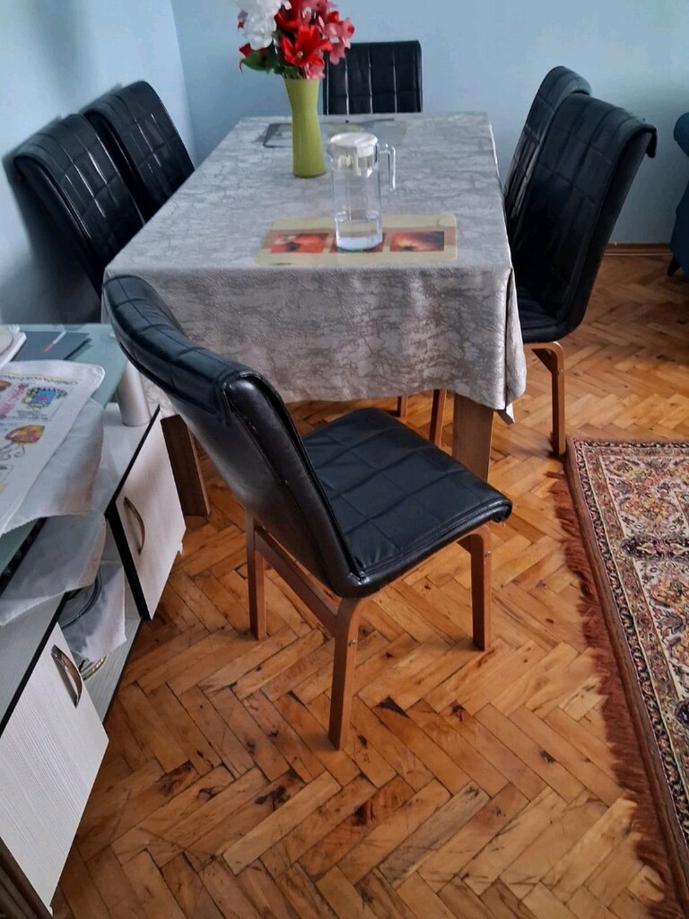 ACIL SATILIK YEMEK MASASI VE SANDALYE - 3