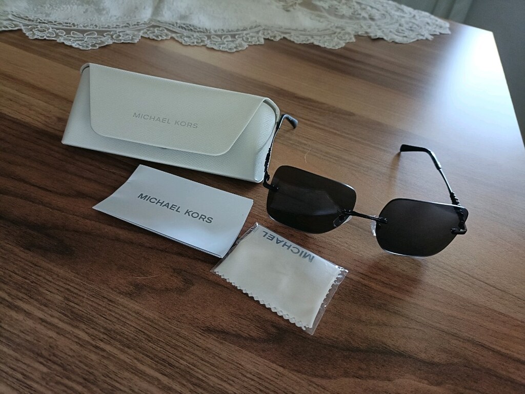 MICHAEL KORS GÜNES GÖZLÜGÜ - 4