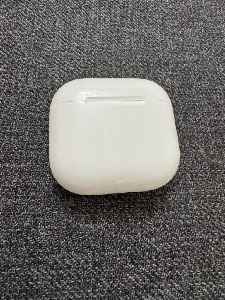 Apple AirPods 4 ANC Kulaklık - 5