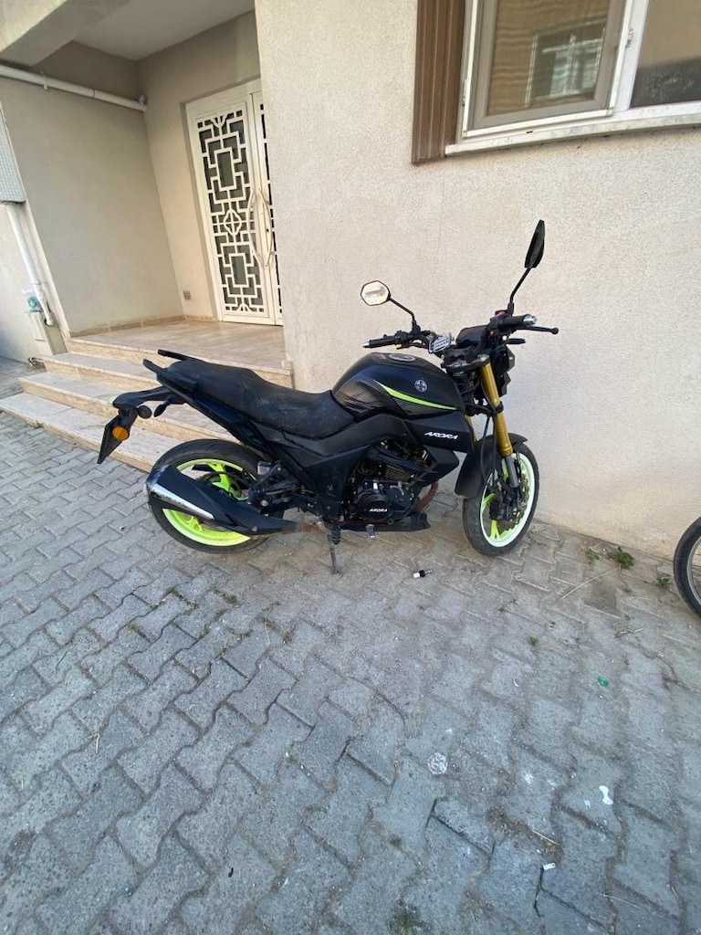 2024 model MT 125 - 3